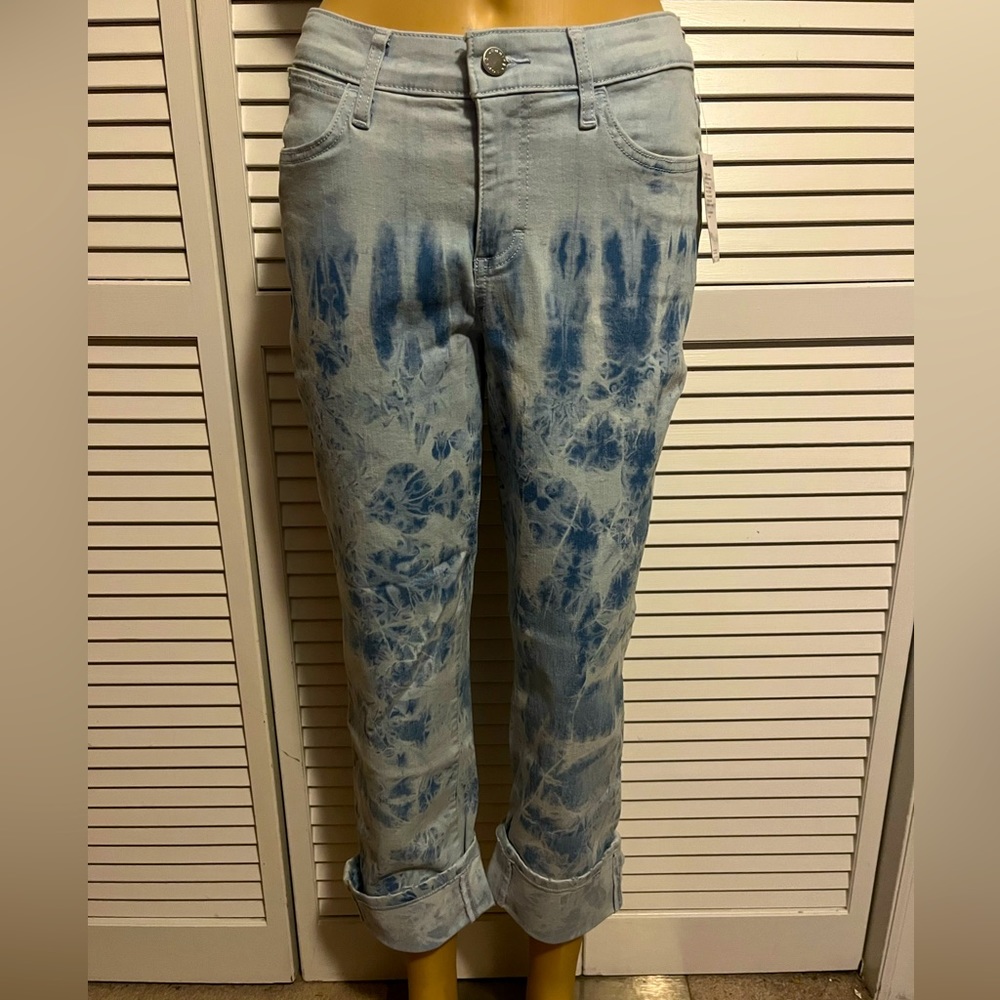 Cool Jennifer Lopez size 4 curvy bleach dipped Alecia cropped jeans NWT